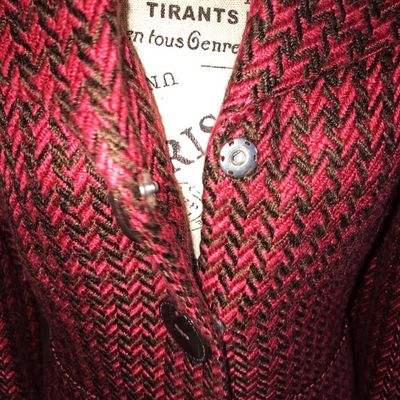 Jacket - Picture 3 of 4